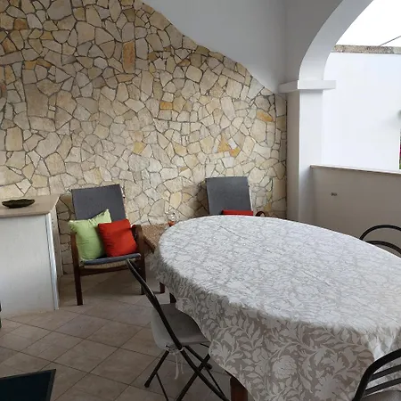 Casa Libeccio, Relax A Pochi Passi Dal Mare Vakantiehuis Santa Cesarea Terme